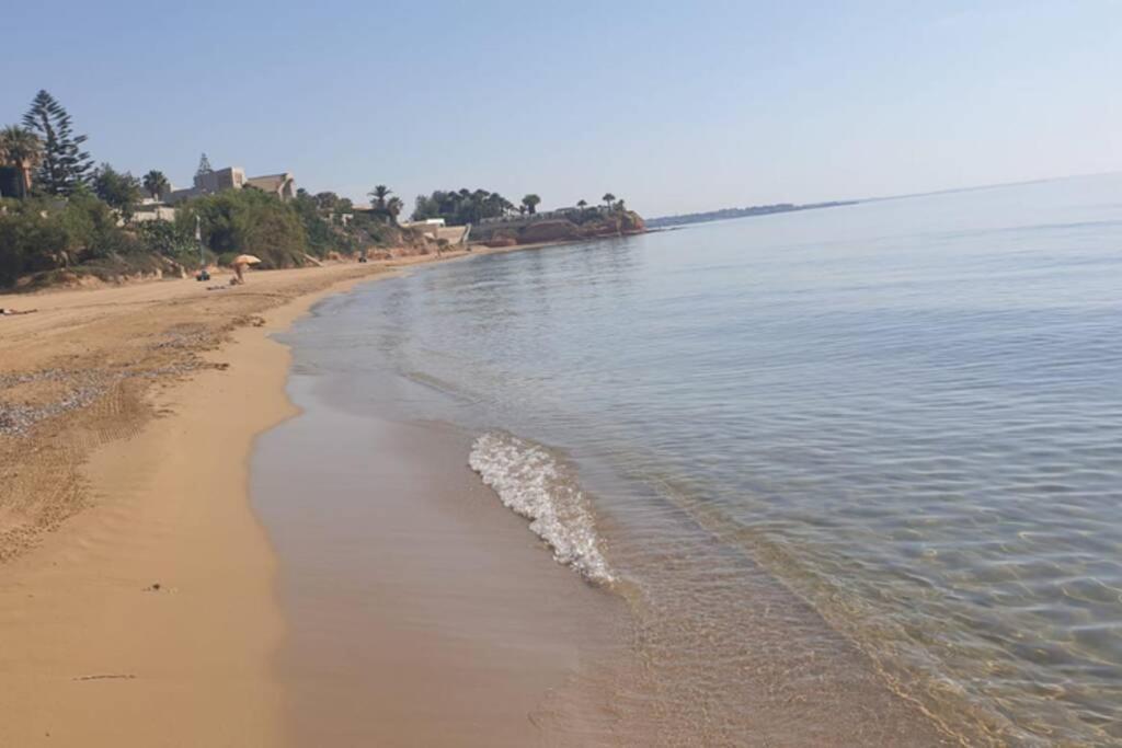 La Taverna Della Loggia Авола Экстерьер фото